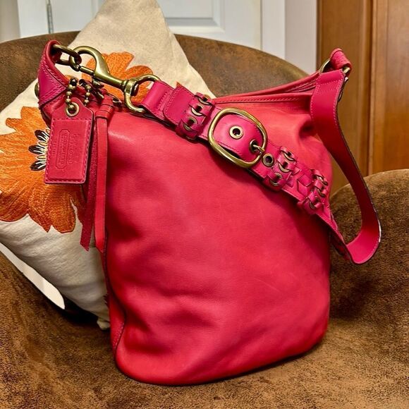 COACH BLEECKER XL HOBO 11423 BURNISHED LEATHER BRASS BUCKLE HANGTAG FUSCIA LNC! - Picture 4 of 17